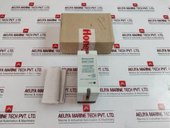 Honeywell R4343 D1041 Flame Detector Relay 115-230 Vac 50/60hz