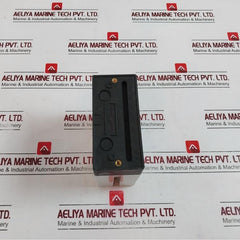 Honeywell R4343 D1041 Flame Detector Relay 115-230 Vac 50/60hz
