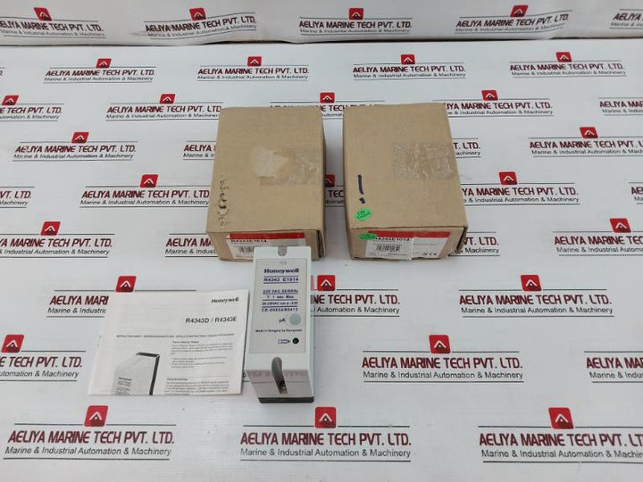 Honeywell R4343 E1014 Flame Relay 230 Vac 50/60 Hz 5023220801610