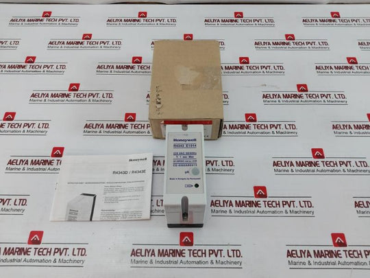 Honeywell R4343 E1014 Flame Relay 230 Vac 50/60 Hz 5023220801610