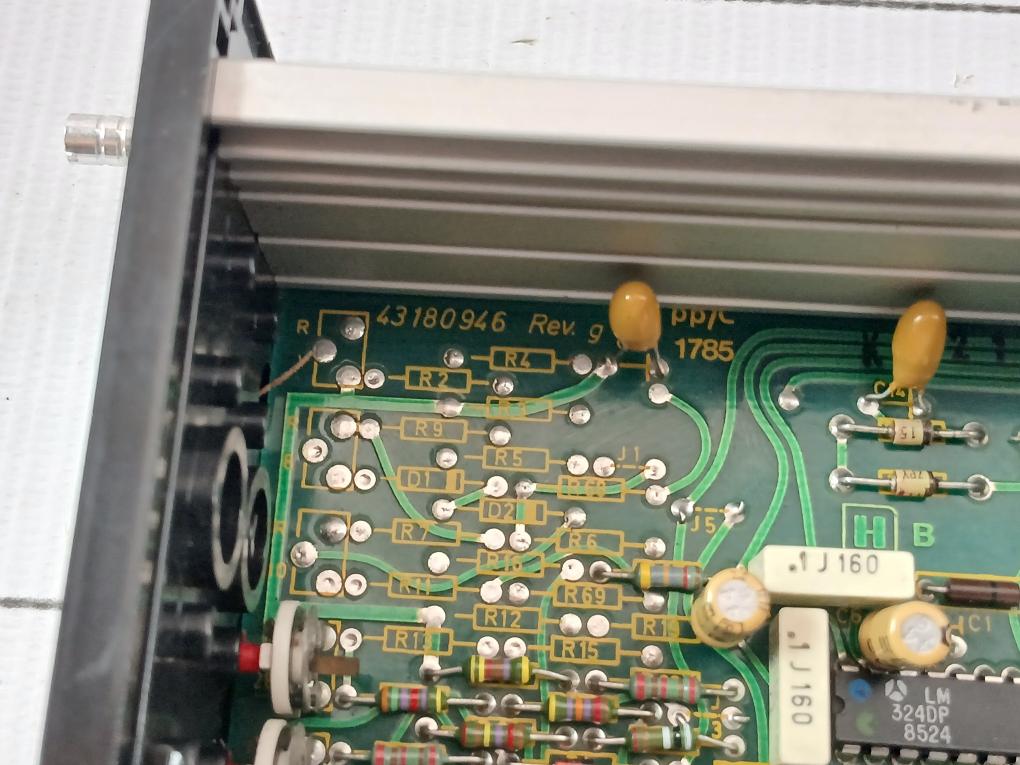 Honeywell Room Temperature Controller With Low Limit R7420A1004