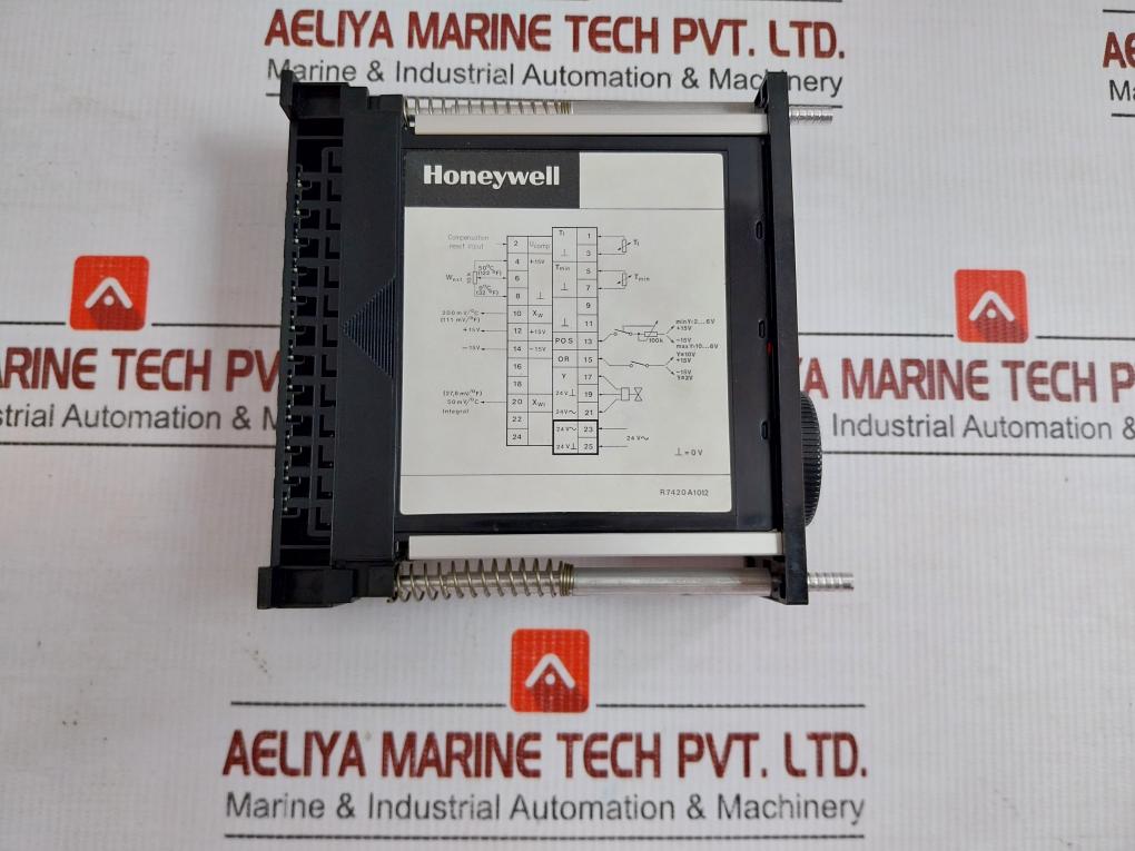 Honeywell Room Temperature Control With P-function And Low Limit R7420A1012