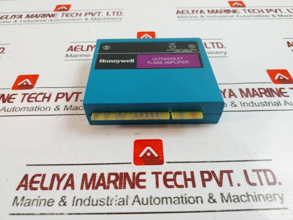 Honeywell R7849 A 1015 Ultraviolet Flame Amplifier 0.8 Or 1.0 Second 1.25vdc Min