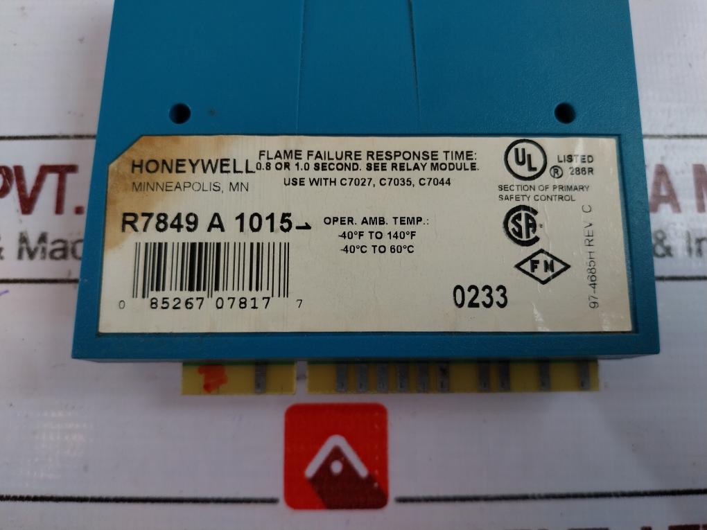 Honeywell R7849 A 1015 Ultraviolet Flame Amplifier 0.8 Or 1.0 Second 1.25vdc Min