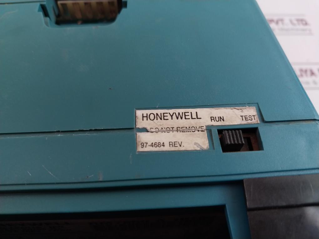 Honeywell Rm7850 A 1019 Burner Control