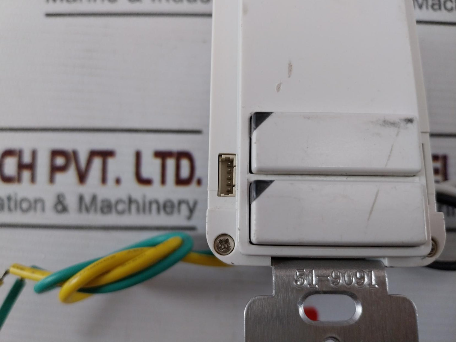 Honeywell S217R5 Wall Switch 01-9993 Blank System Controller 12Vdc 240Ma