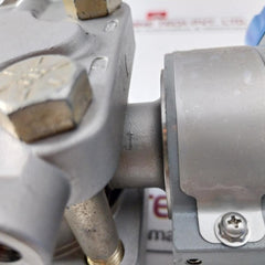 Honeywell Slg 700 Guided Wave Radar Level Transmitter 14-42.4Vdc 19.0Bar(275Psi)