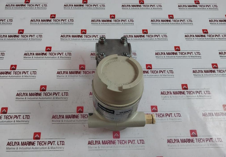 Honeywell St3000 Smart Temperature Transmitter Stdi30-e1A-00000-mb