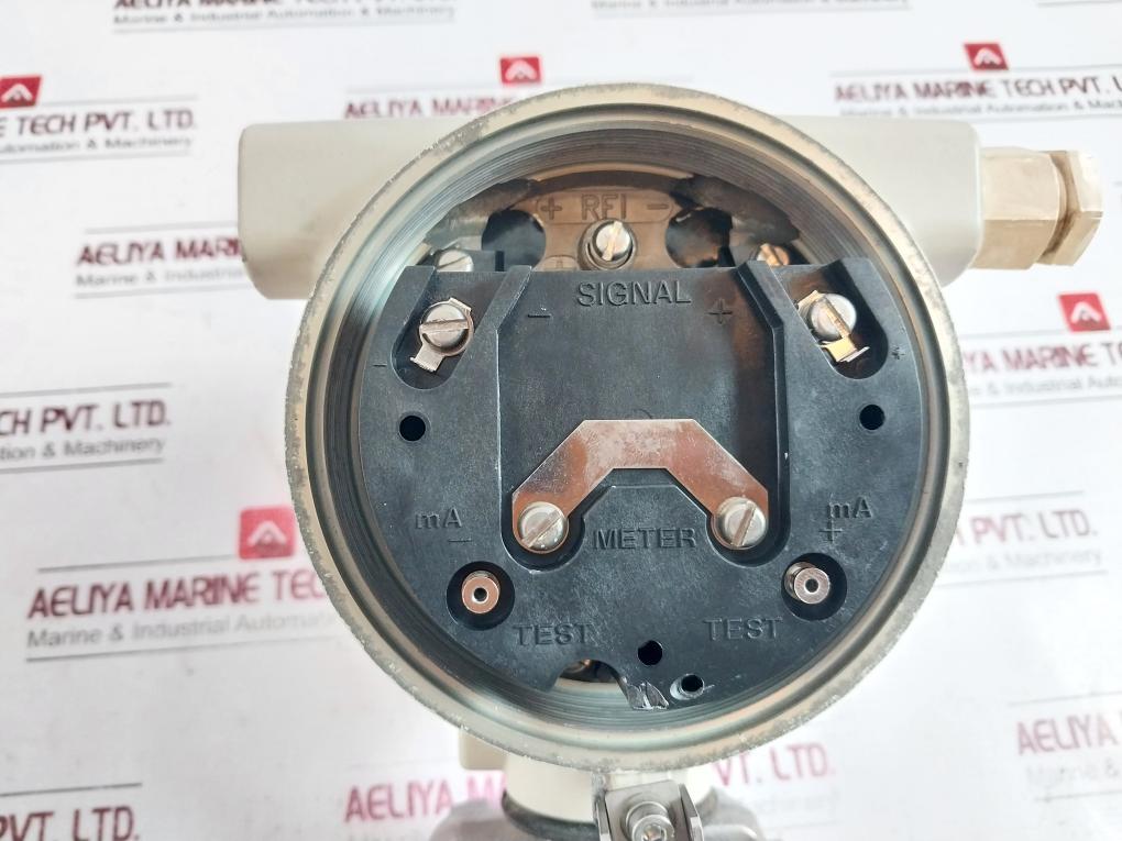 Honeywell St3000 Smart Temperature Transmitter Stdi30-e1A-00000-mb