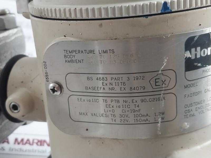 Honeywell St3Q00 Smart Transmitter Std120-e1A-00000-p0D2-814B Pressure Rating: 3000 Psi