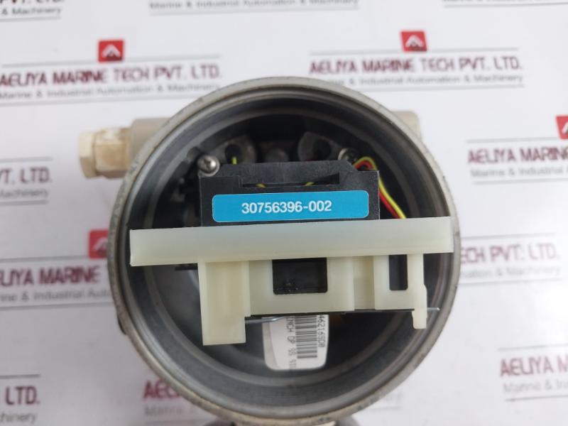 Honeywell St3Q00 Smart Transmitter Std120-e1A-00000-p0D2-814B Pressure Rating: 3000 Psi