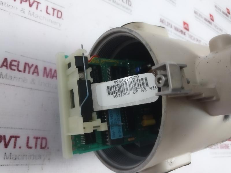 Honeywell St3Q00 Smart Transmitter Std120-e1A-00000-p0D2-814B Pressure Rating: 3000 Psi