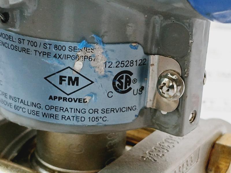 Honeywell St800 Pressure Transmitter Std820-e1Hc4As-1-a-cdc-11S-b-21A0-f1-0000 W/ Accessory