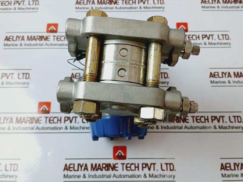 Honeywell St800 Pressure Transmitter Std820-e1Hc4As-1-a-cdc-11S-b-21A0-f1-0000 W/ Accessory