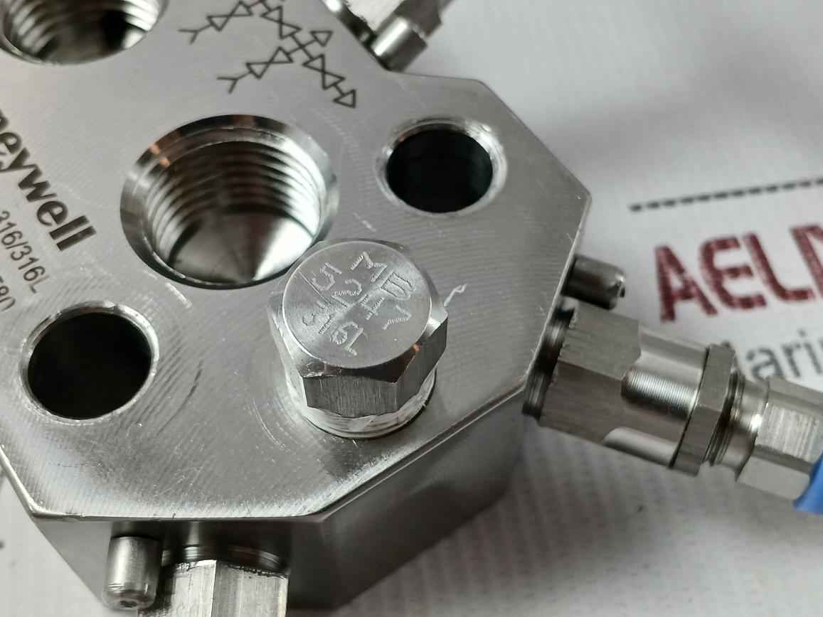 Honeywell Stmd5-s1a-ss1-0-tp,fg,fx,f3-1-0000 5 Valve Wide Body Manifold