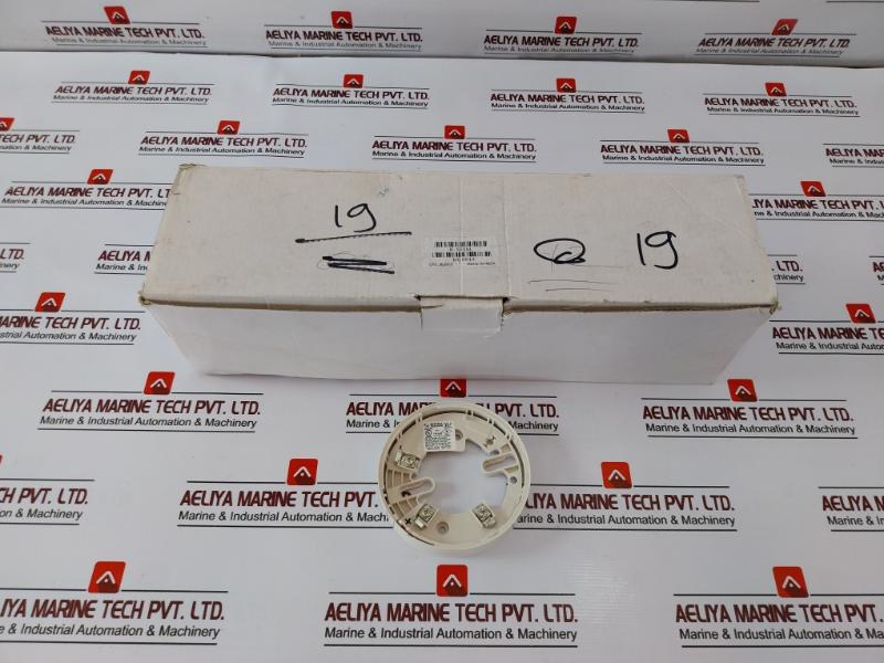 Honeywell System Sensor B501 Wireless Detector Mounting Base N04-4533-001