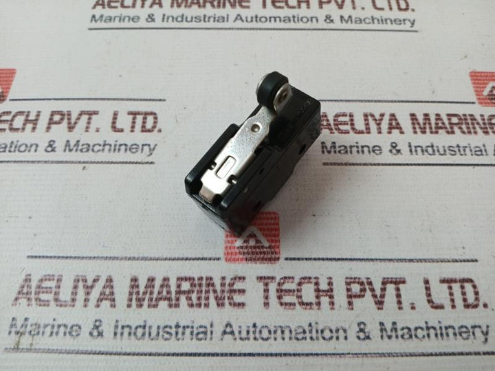 Honeywell Szm-z15-g13 Microswitch 15A 125,250Vac