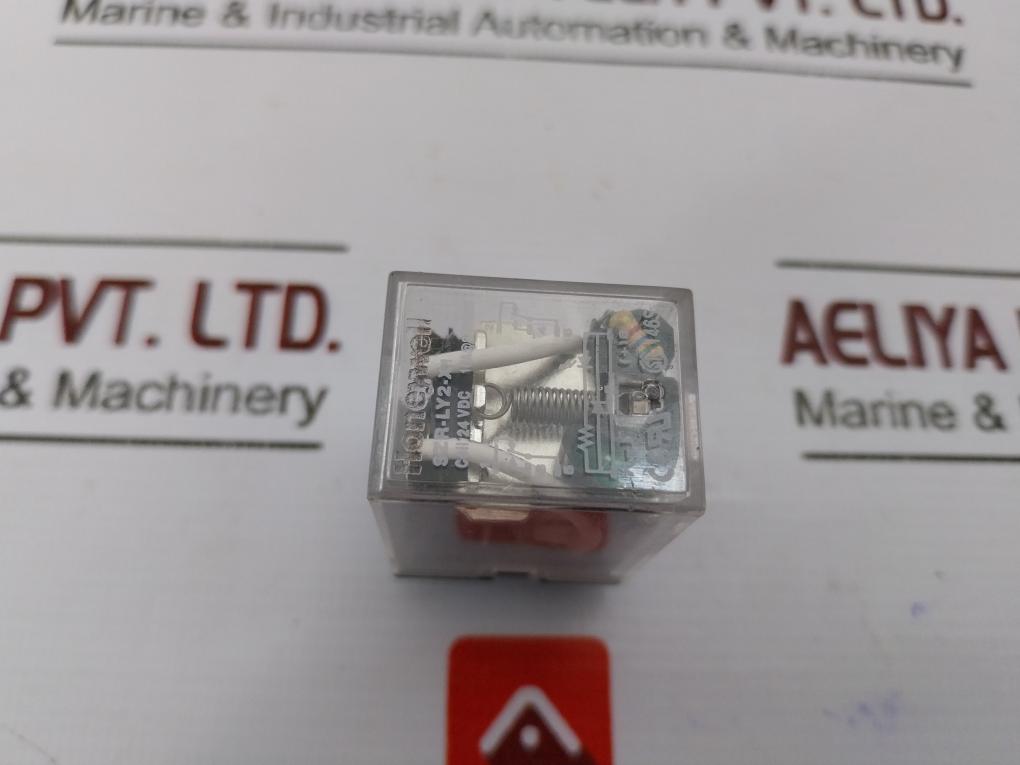 Honeywell Szr-ly2-x1 Relay Coil:24 Vdc 10A 250Vac