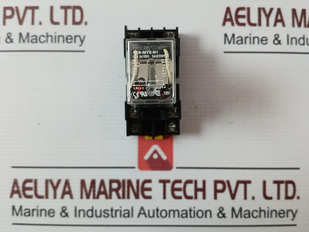 Honeywell Szr-my2-n1 Plug In Power Relay With Socket 24Vdc 5A At 250Vac