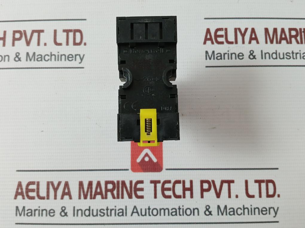 Honeywell Szr-my2-n1 Plug In Power Relay With Socket 24Vdc 5A At 250Vac