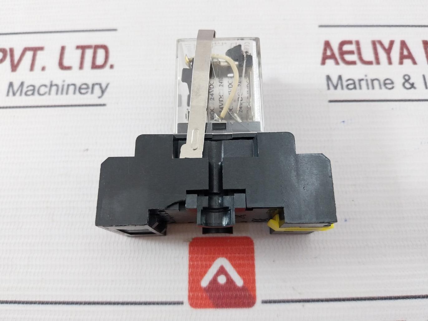 Honeywell Szr-my2-n1 Power Relay With Socket Szx-smf-08N 24Vdc 5A At 250Vac