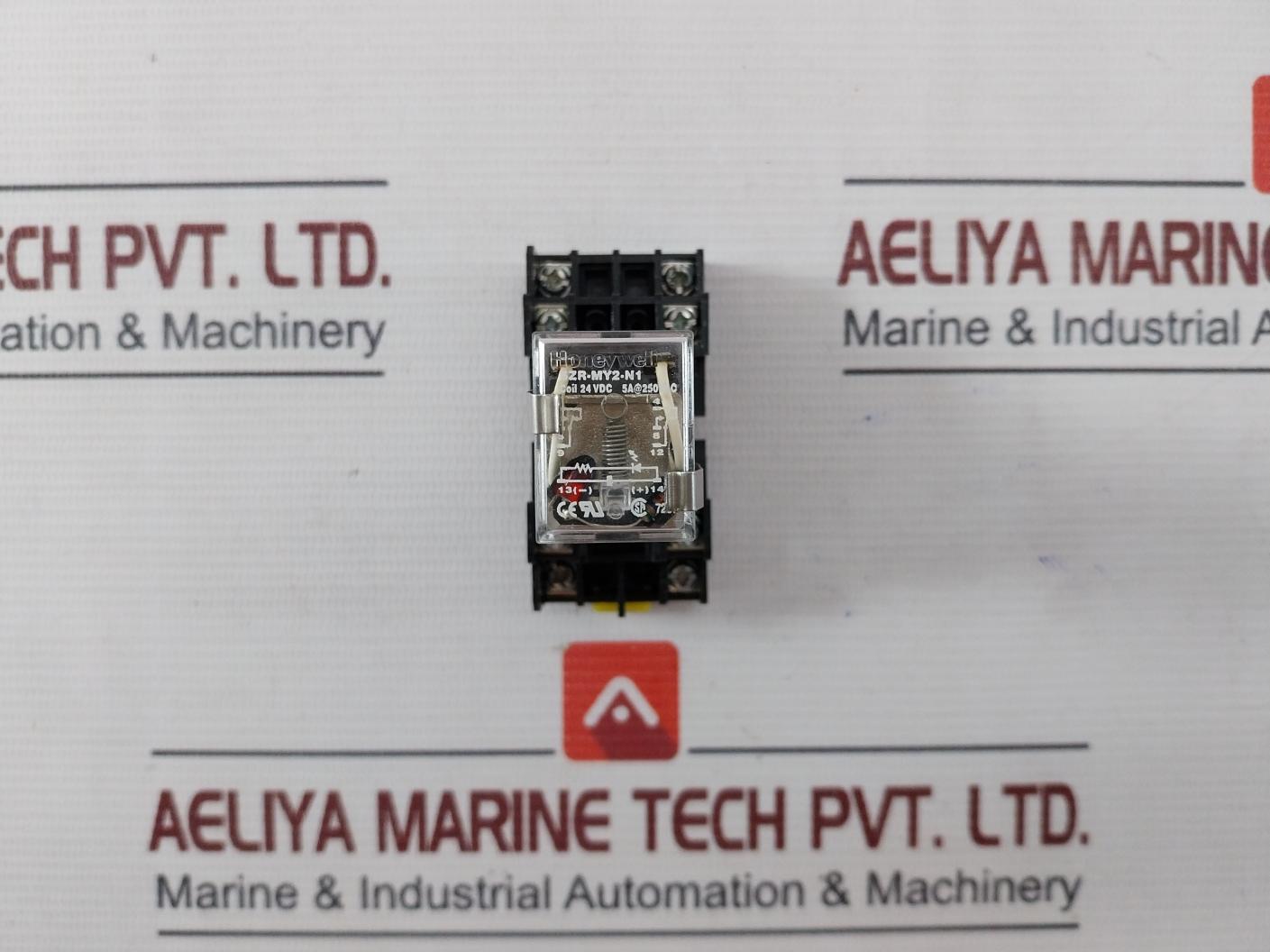 Honeywell Szr-my2-n1 Power Relay With Socket Szx-smf-08N 24Vdc 5A At 250Vac