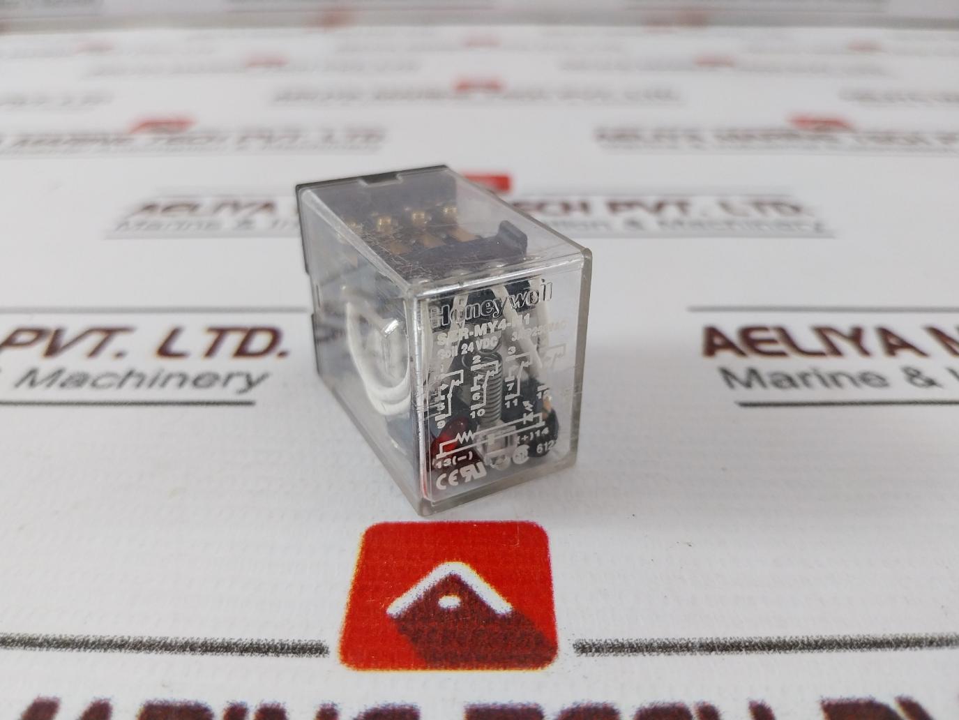 Honeywell Szr-my4-n1 Relay 24Vdc Szx-smf-14N 3A 250Vac