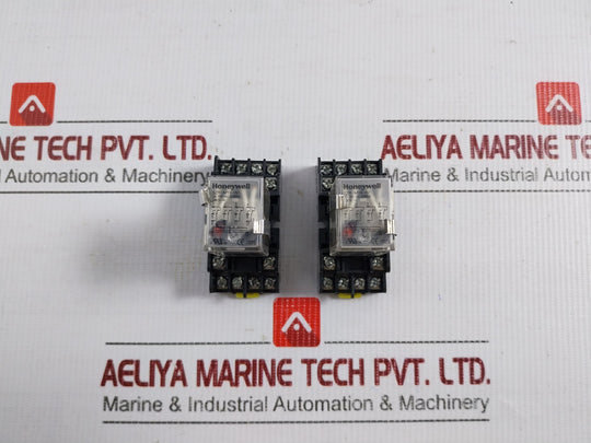General-purpose Plug-in Power Relay 200 Vac 50/60Hz Honeywell Szr-my4-n1