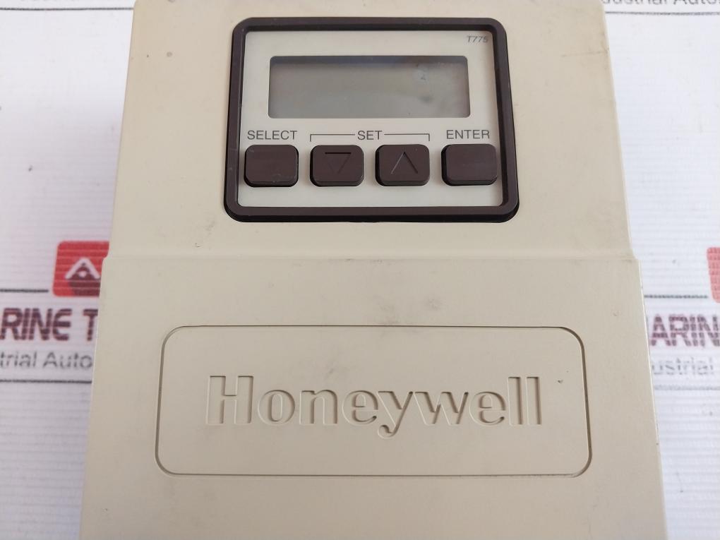 Honeywell T775A1035 Electronic Remote Temperature Controller 24 Vac