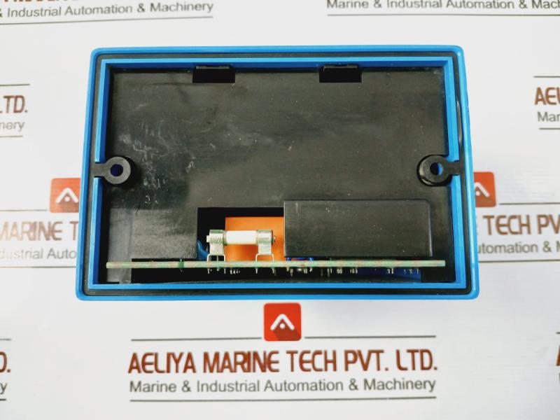 Honeywell TBC2800A1000 Burner Controller TBC2800 220VAC 50/60Hz 9VA