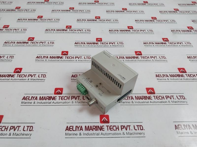 Honeywell Tc-rpa002 Controlnet Repeater Adapter Rev C02 97226074 24vdc 7a Cl2