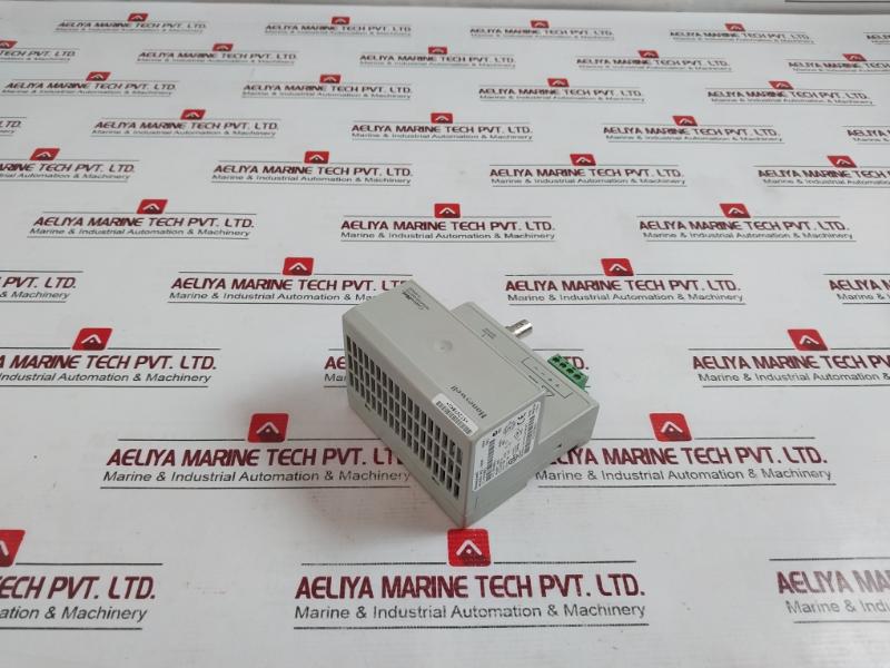 Honeywell Tc-rpa002 Controlnet Repeater Adapter Rev C02 97226074 24vdc 7a Cl2