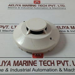Honeywell Tc806B1076 Photoelectric Smoke Detector 120 F (49 C)