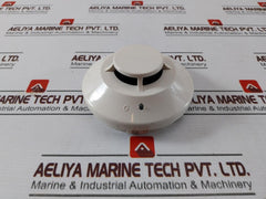 Honeywell Tc806B1076 Point Smoke Detector Hp-195365