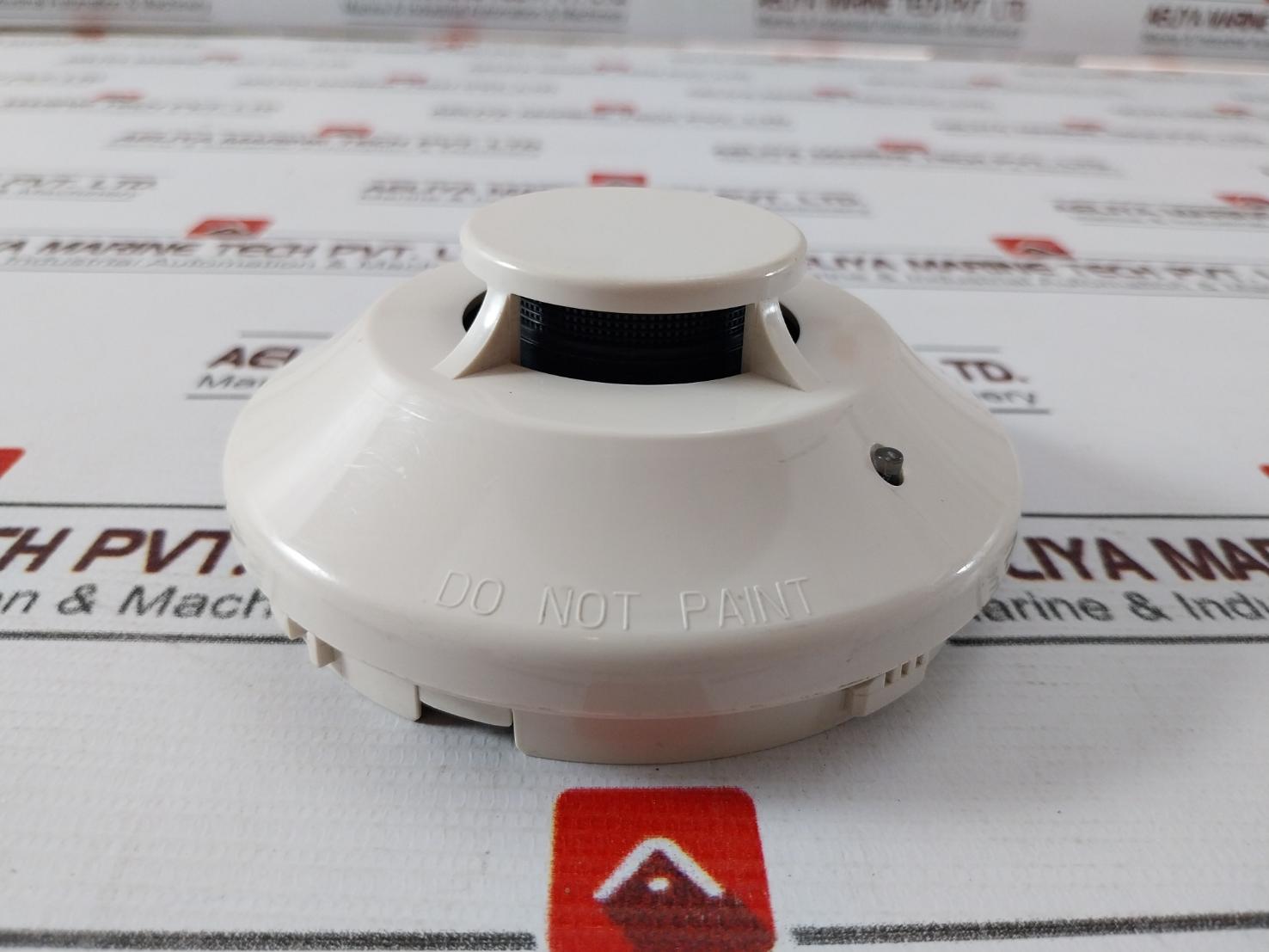 Honeywell Tc806B1076 Point Smoke Detector Hp-195365