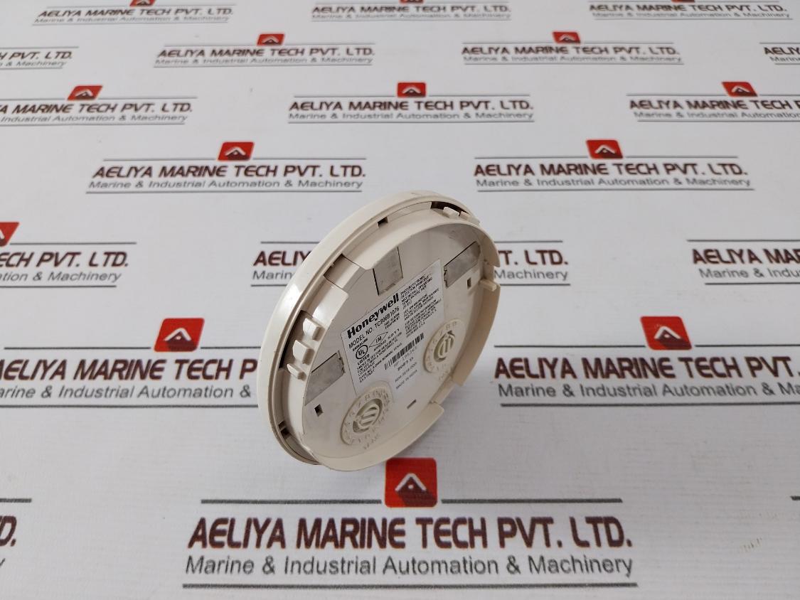 Honeywell Tc806B1076 Point Smoke Detector Hp-195365