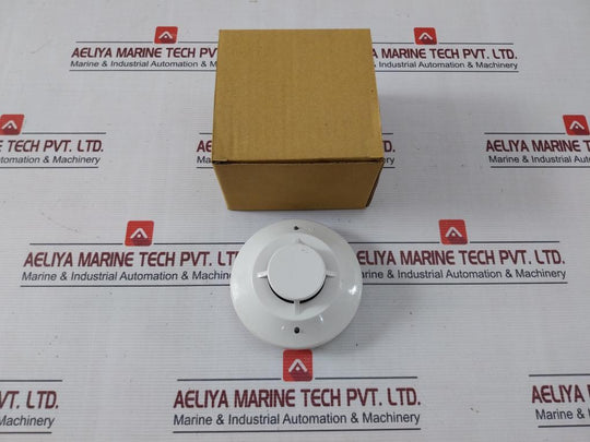 Honeywell Tc806B1076 Smoke Detector 120F Hp-130211 6124B