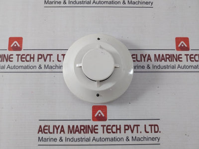 Honeywell Tc806B1076 Smoke Detector 120F Hp-130211 6124B