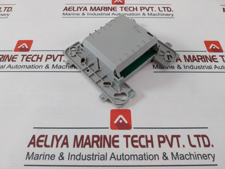 Honeywell Tc811A1006 Fault Isolator Module 15-32Vdc 450µA 17Ma