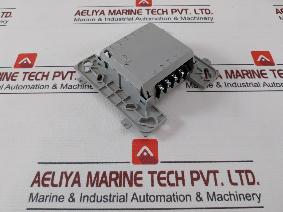 Honeywell Tc811A1006 Fault Isolator Module 15-32Vdc 450µA 17Ma