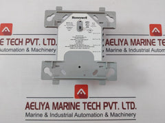 Honeywell Tc811A1006 Fault Isolator Module 15-32Vdc 450µA 17Ma