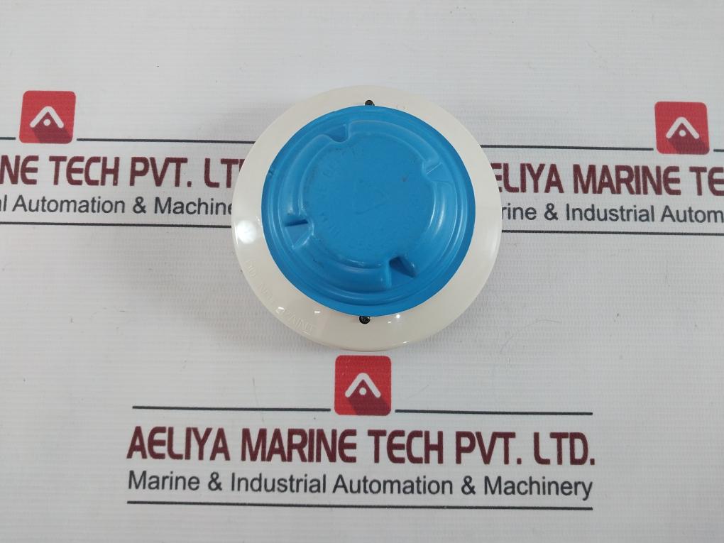 Honeywell Tc840M1021 Smoke Detector 100 F (38 C) 0.5-3.71 %/Ft