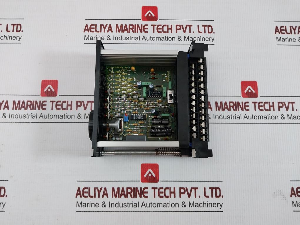 Honeywell Temperature Regulator Controller R7420A1004