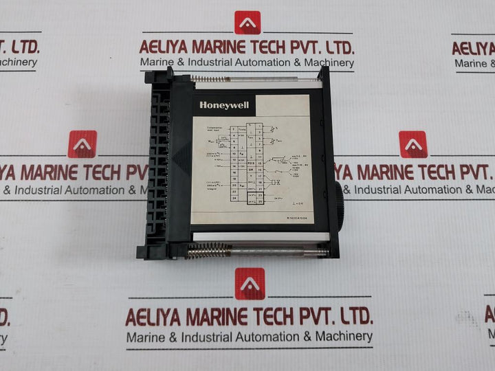 Honeywell Temperature Regulator Controller R7420A1004