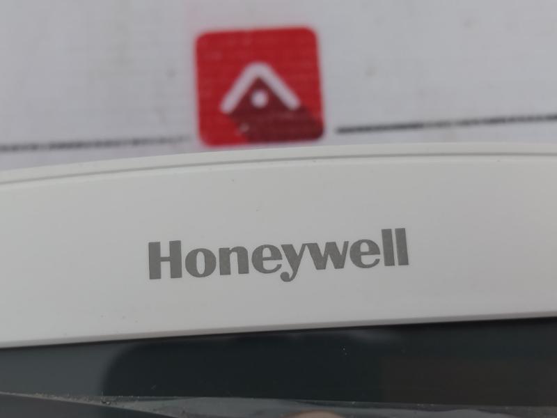 Honeywell Tf228wn-c Digital Thermostat 230vac 50/60hz Ip20 18600