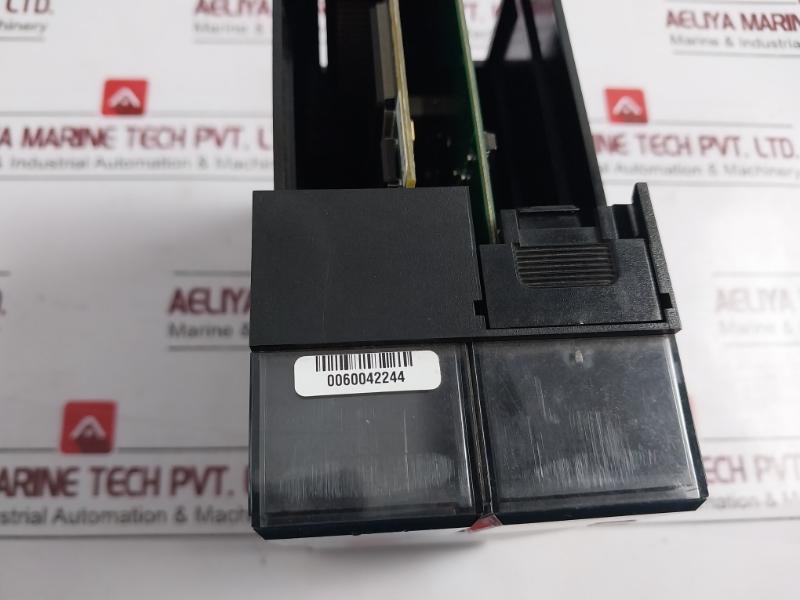 Honeywell Tk-fpcxx2 Tk-fteb01,Tk-prs021,Tk-ioli01 Module Rack 120/240Vac