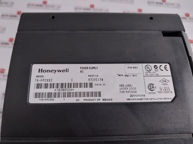 Honeywell Tk-fpcxx2 Tk-fteb01,Tk-prs021,Tk-ioli01 Module Rack 120/240Vac