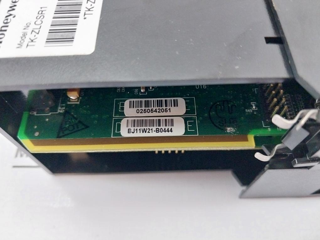 Honeywell Tk-zlcsr1 51403877-175 Plc Module Rev A