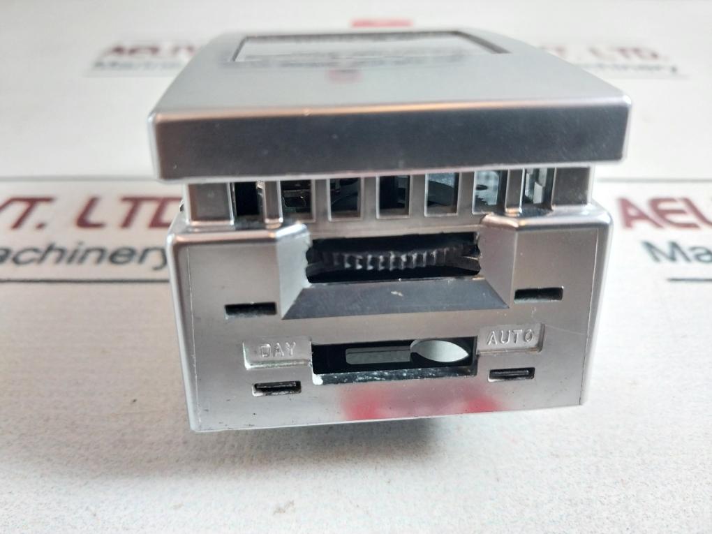 Honeywell Tp973B 2066 3 Reverse Acting Pneumatic Thermostat