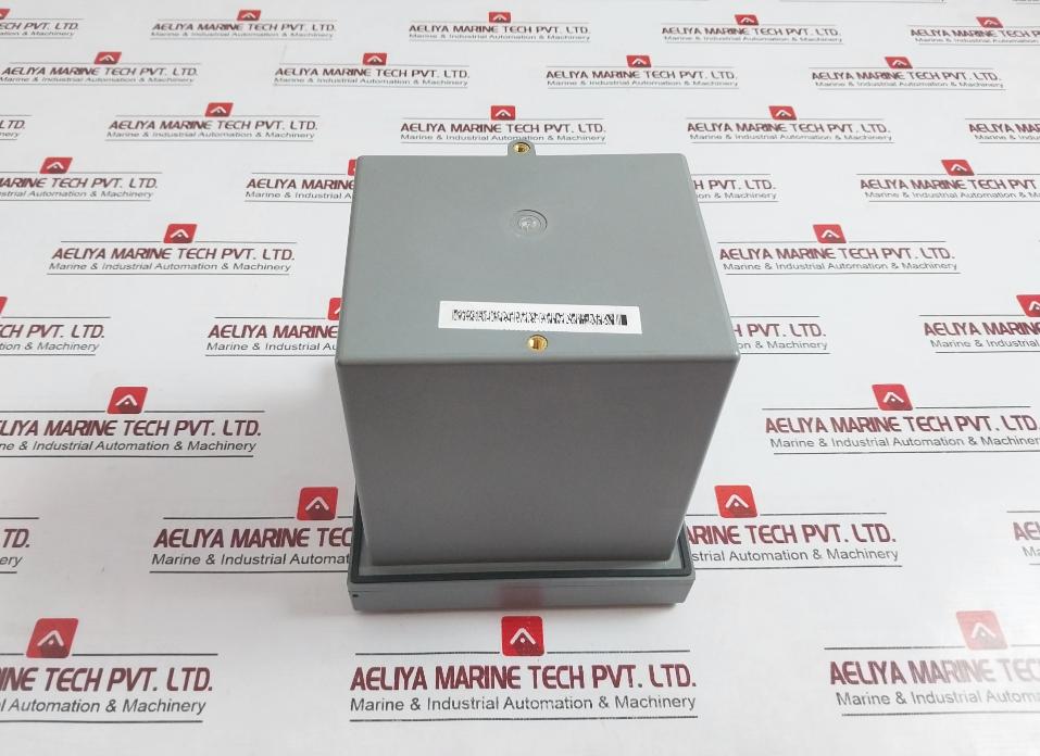 Honeywell Uda2182-cc1-nn2-nn-n-p0C0-ee Universal Dual Analyzer 240Vac 50/60Hz